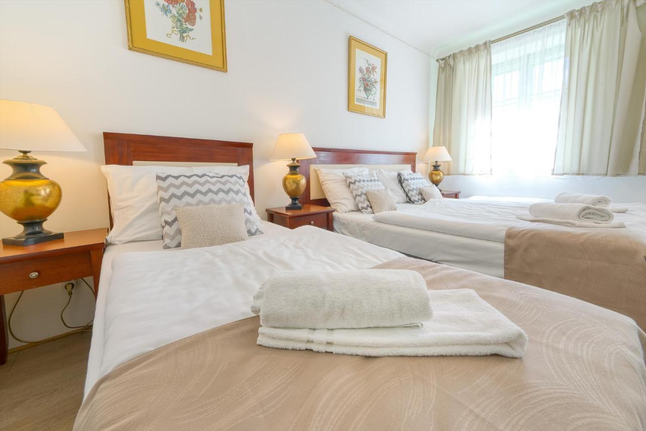 Nobles Apartament *